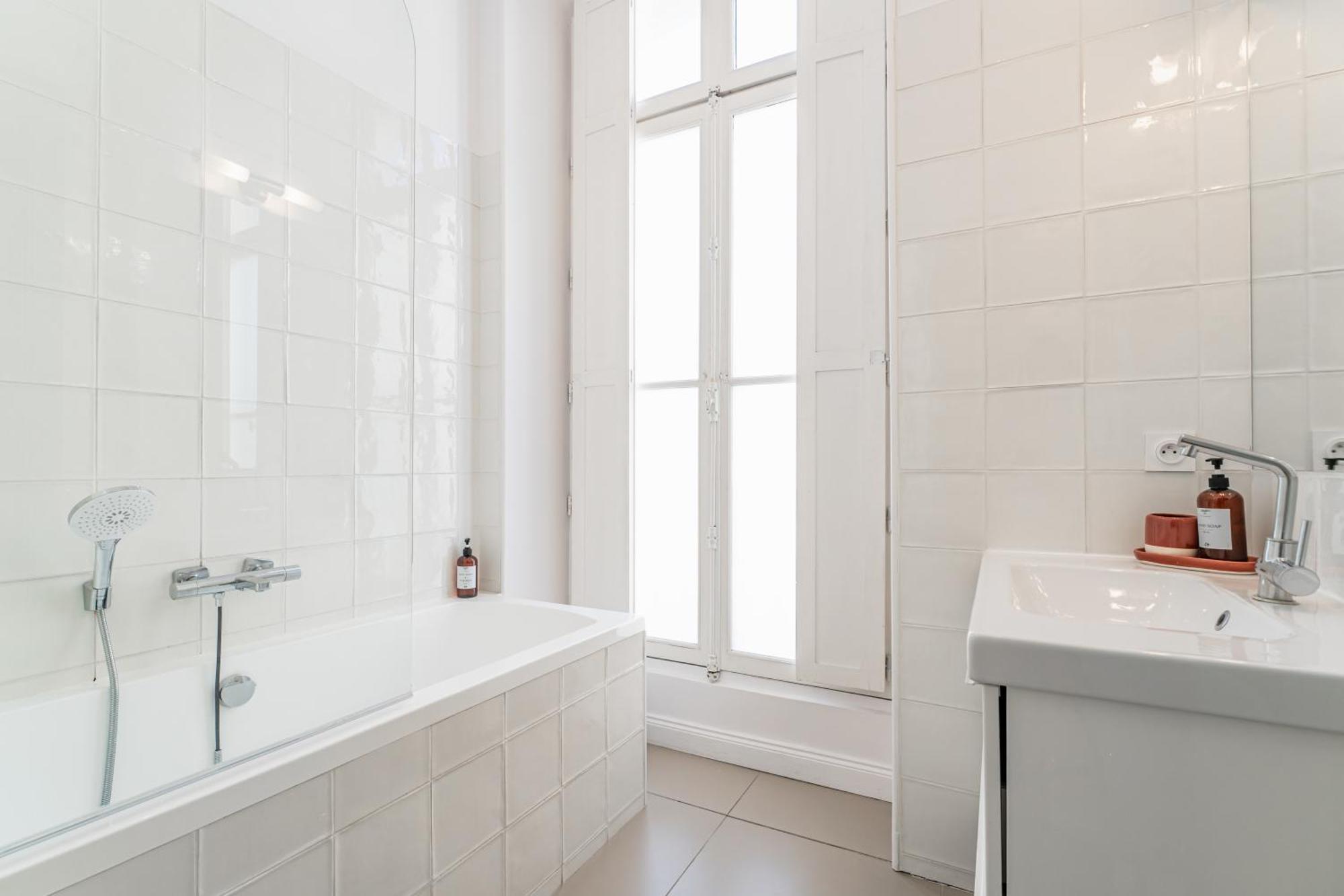 Appartement Aux Portes Du Jardin Public Bordeaux Exterior foto